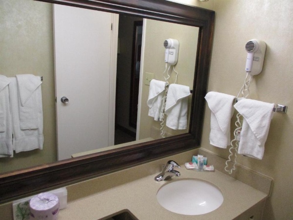 Comfort Inn Dartmouth image 30